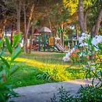 Marea Resort 4*
