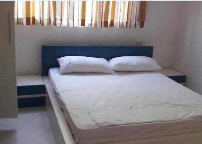 Resort Marea Golem (Tirana)