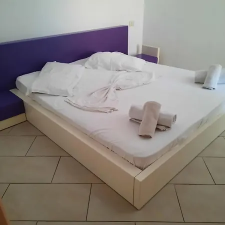 Marea 4* Golem (Tirana)