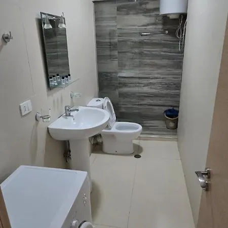 Resort Marea Golem (Tirana)