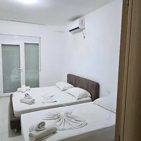 Marea Golem (Tirana)