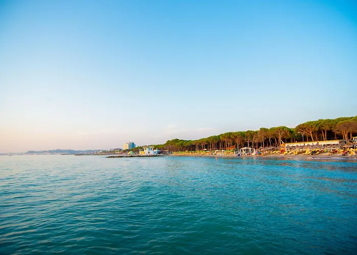 Marea 4* Golem (Tirana)