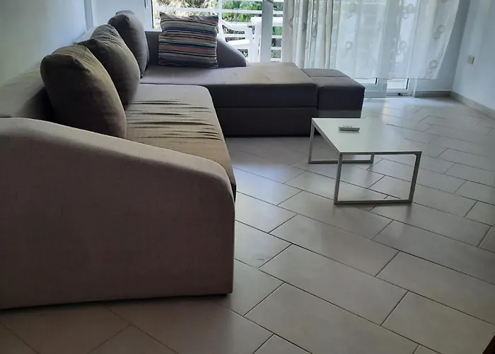 Marea Golem (Tirana)